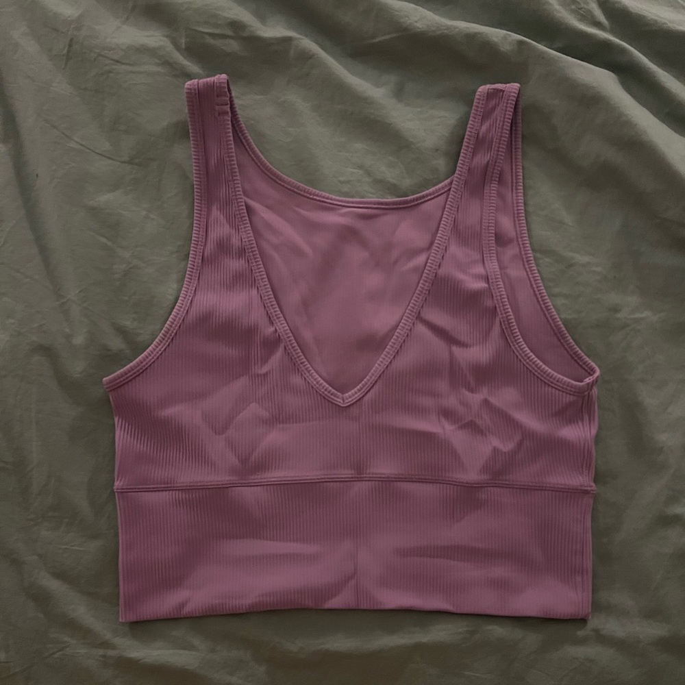 Lululemon Power Pivot tank